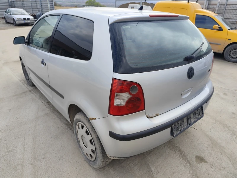 VW Polo 1.4TDI, снимка 5 - Автомобили и джипове - 49661308