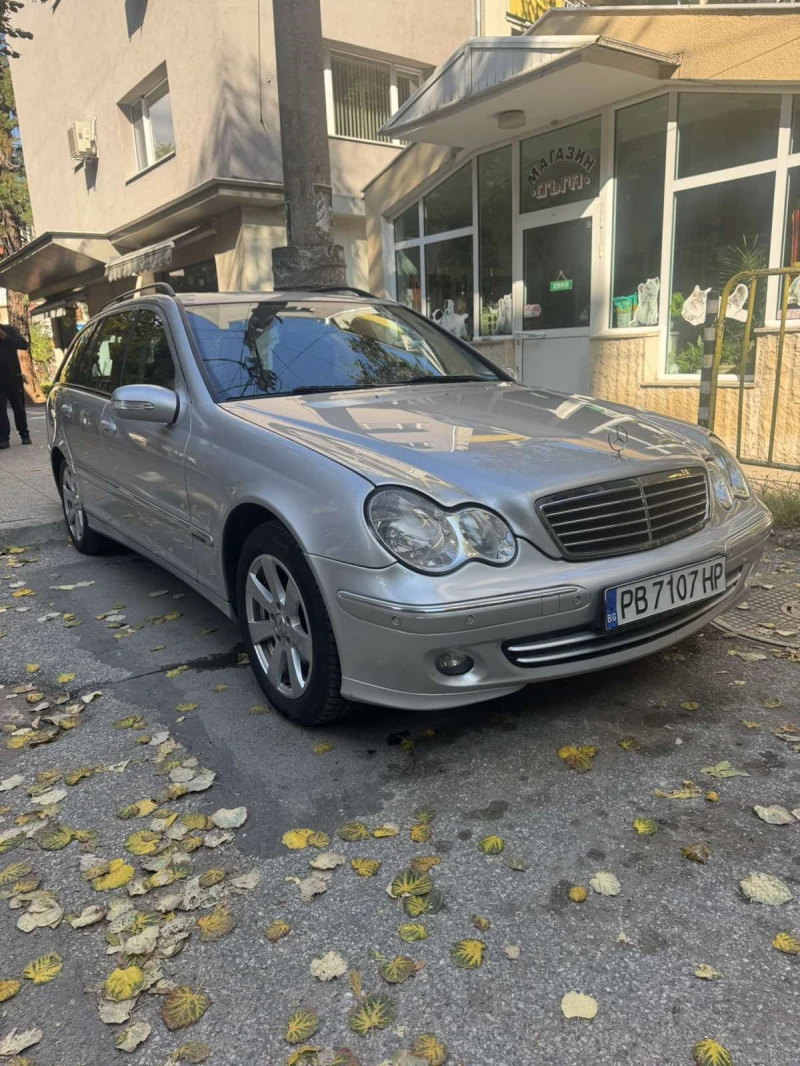 Mercedes-Benz C 220 CDI, снимка 2 - Автомобили и джипове - 52475579