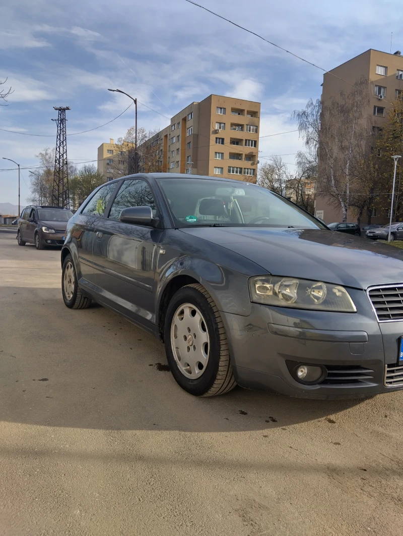 Audi A3 1.6 СПЕШНО (1-ви собственик в България), снимка 2 - Автомобили и джипове - 52444301