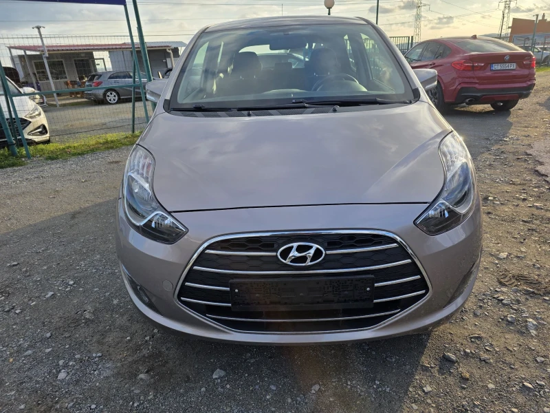 Hyundai Ix20 1.6 D EURO 6B , снимка 2 - Автомобили и джипове - 52693459