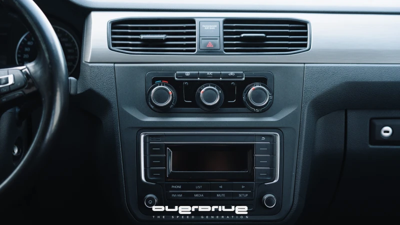 VW Caddy 1.4CNG КOMBI 6+ 1, снимка 17 - Автомобили и джипове - 53246467