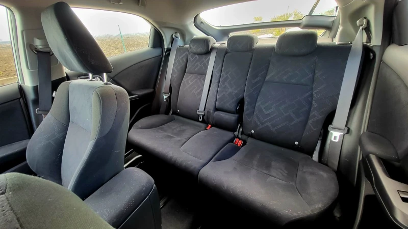 Honda Civic 1.8 спорт 142кс., снимка 11 - Автомобили и джипове - 53437003