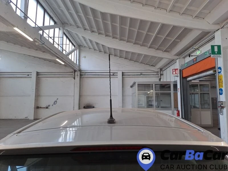 Hyundai Ix20 Очакван внос!!! 1.4 Comfort, снимка 9 - Автомобили и джипове - 53245822