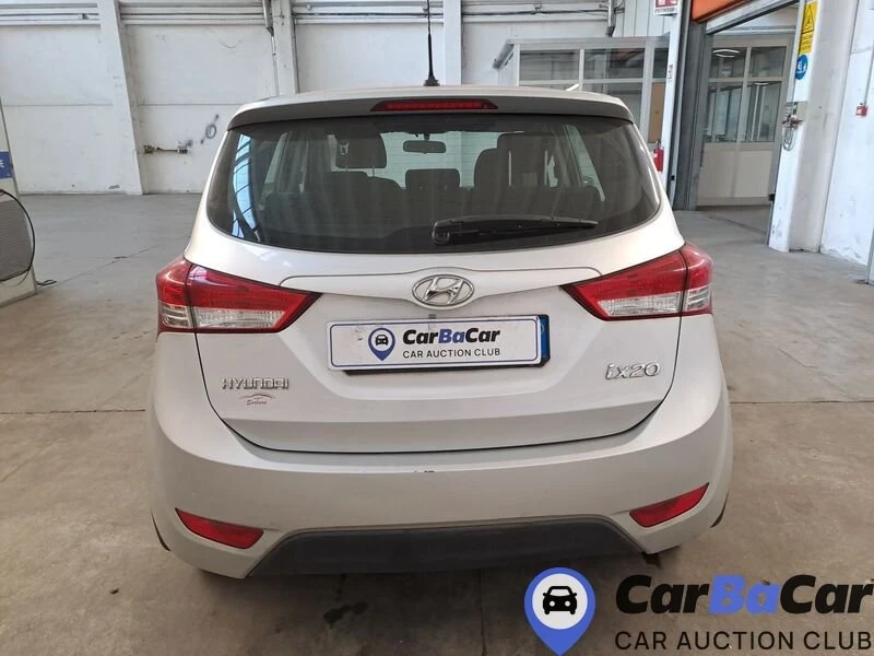 Hyundai Ix20 Очакван внос!!! 1.4 Comfort, снимка 6 - Автомобили и джипове - 53245822