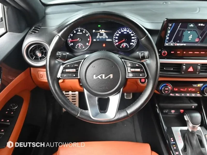 Kia K3 1.6 Prestige, снимка 13 - Автомобили и джипове - 55886996