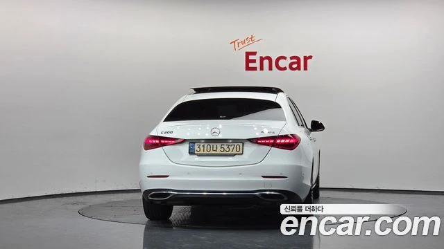Mercedes-Benz C 200, снимка 4 - Автомобили и джипове - 56077580