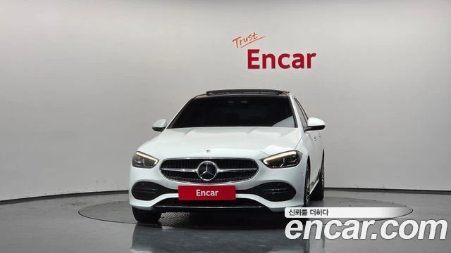 Mercedes-Benz C 200, снимка 3 - Автомобили и джипове - 56077580