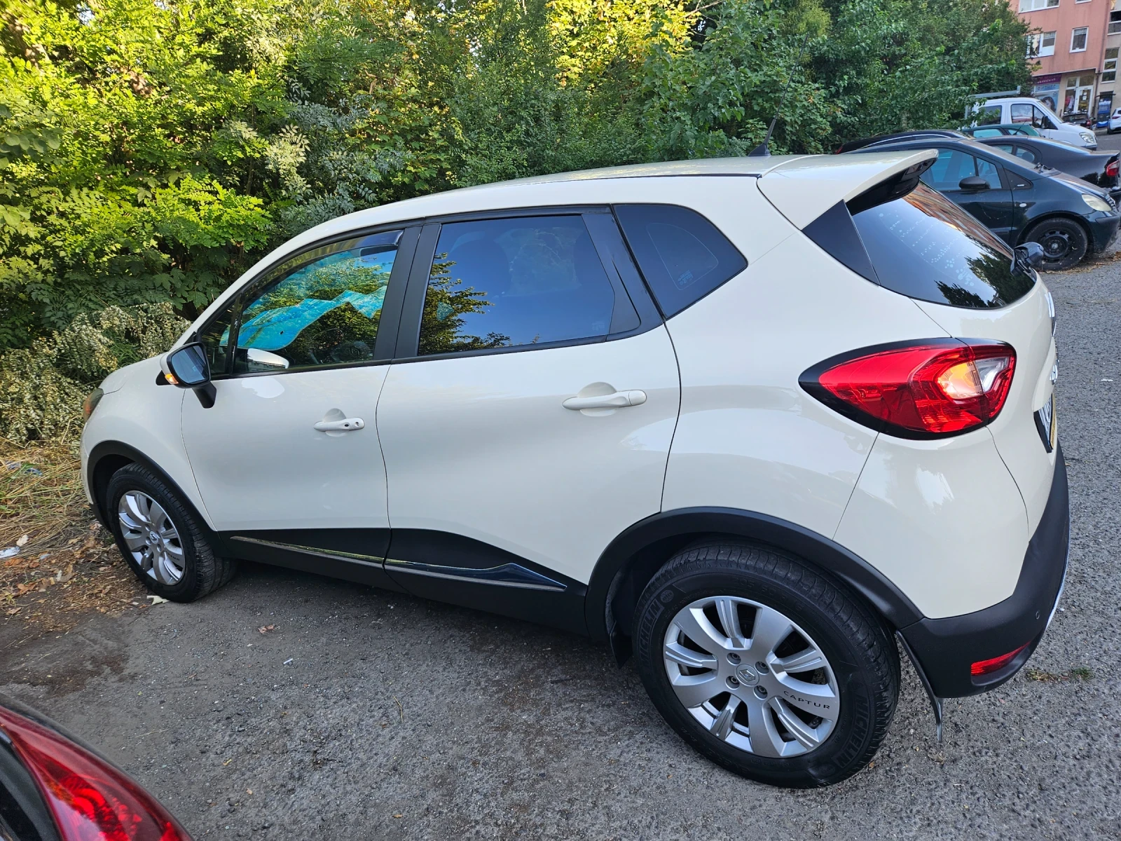 Renault Captur  - изображение 2