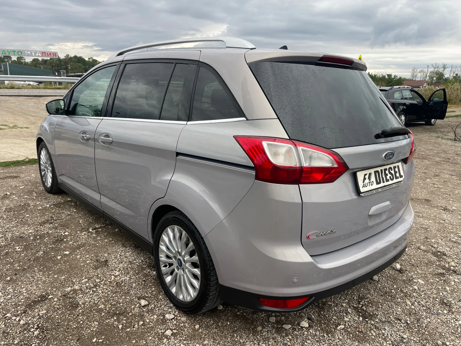 Ford Grand C-Max 1.6TDI-115-7m-PANORAMA-NAVI-ITALIA | Mobile.bg — изображение 11