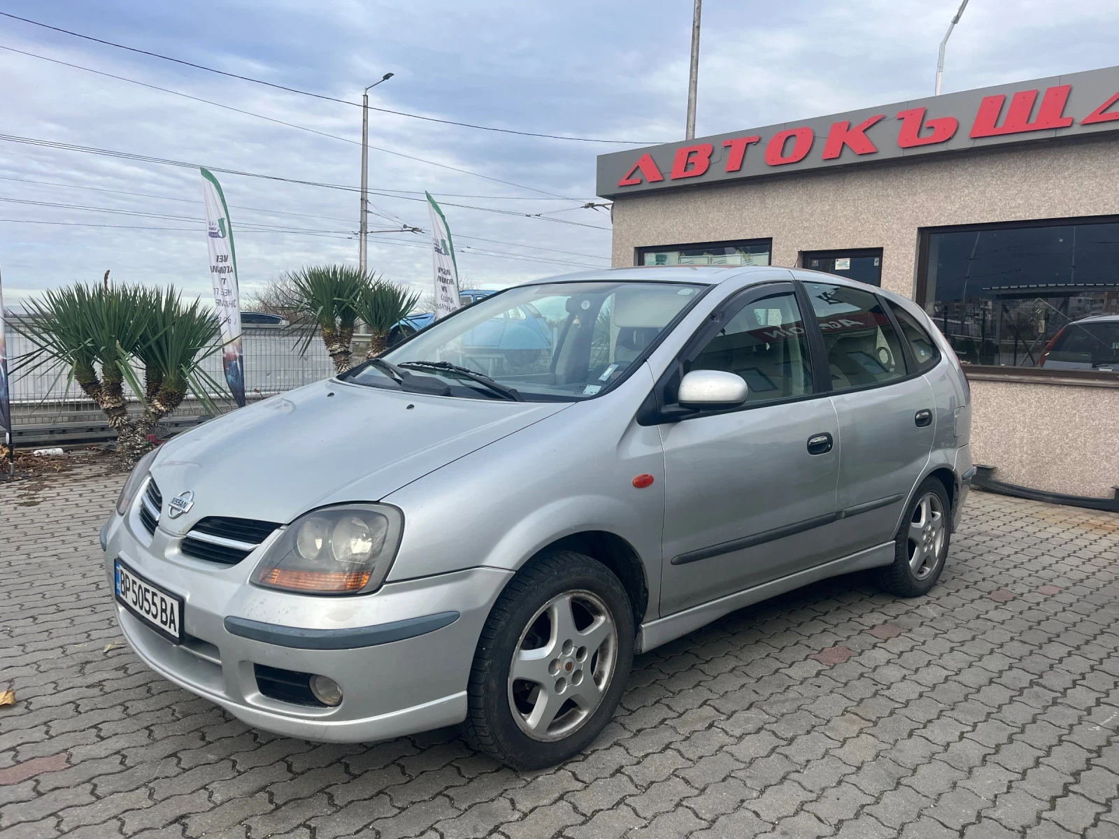 Nissan Almera tino Спешно - изображение 3