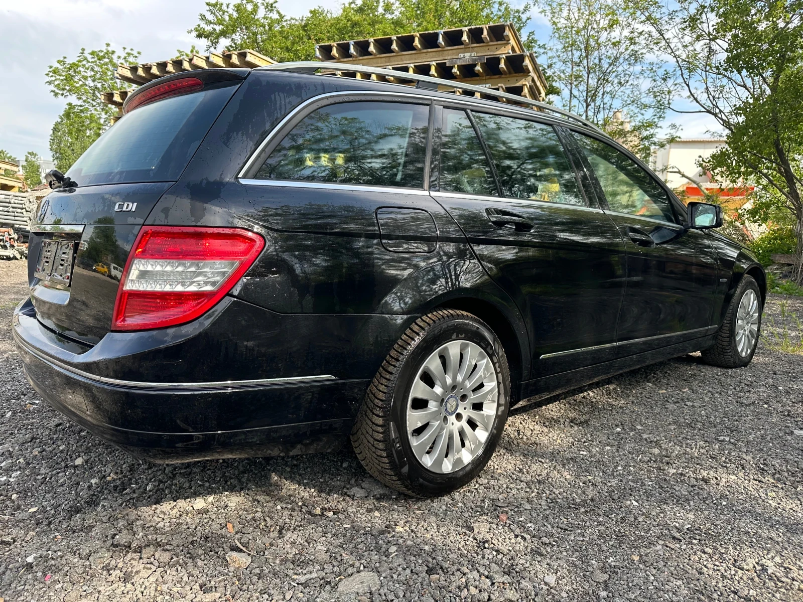 Mercedes-Benz C 220  - изображение 6