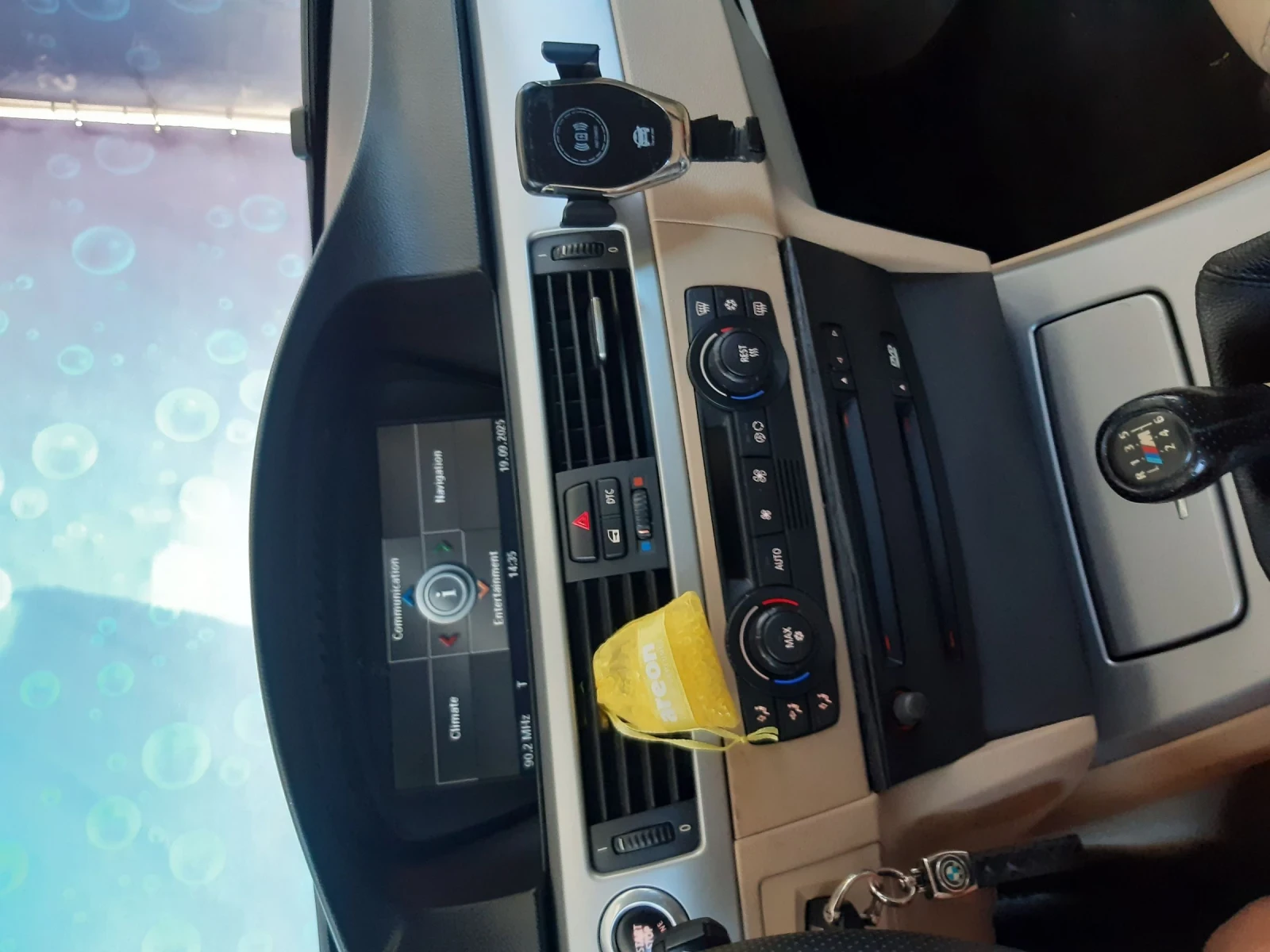 BMW 320  - изображение 7