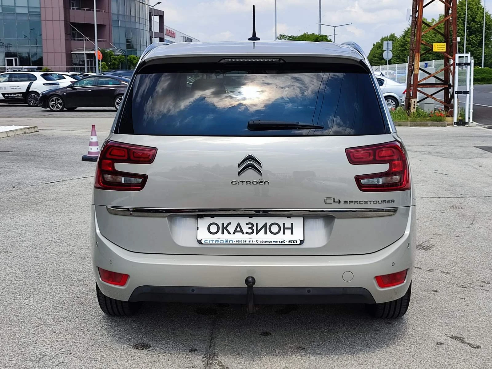 Citroen C4 Grand Spacetourer Shine 1.5 Diesel (130hp) AT8, снимка 7 - Автомобили и джипове - 52400803