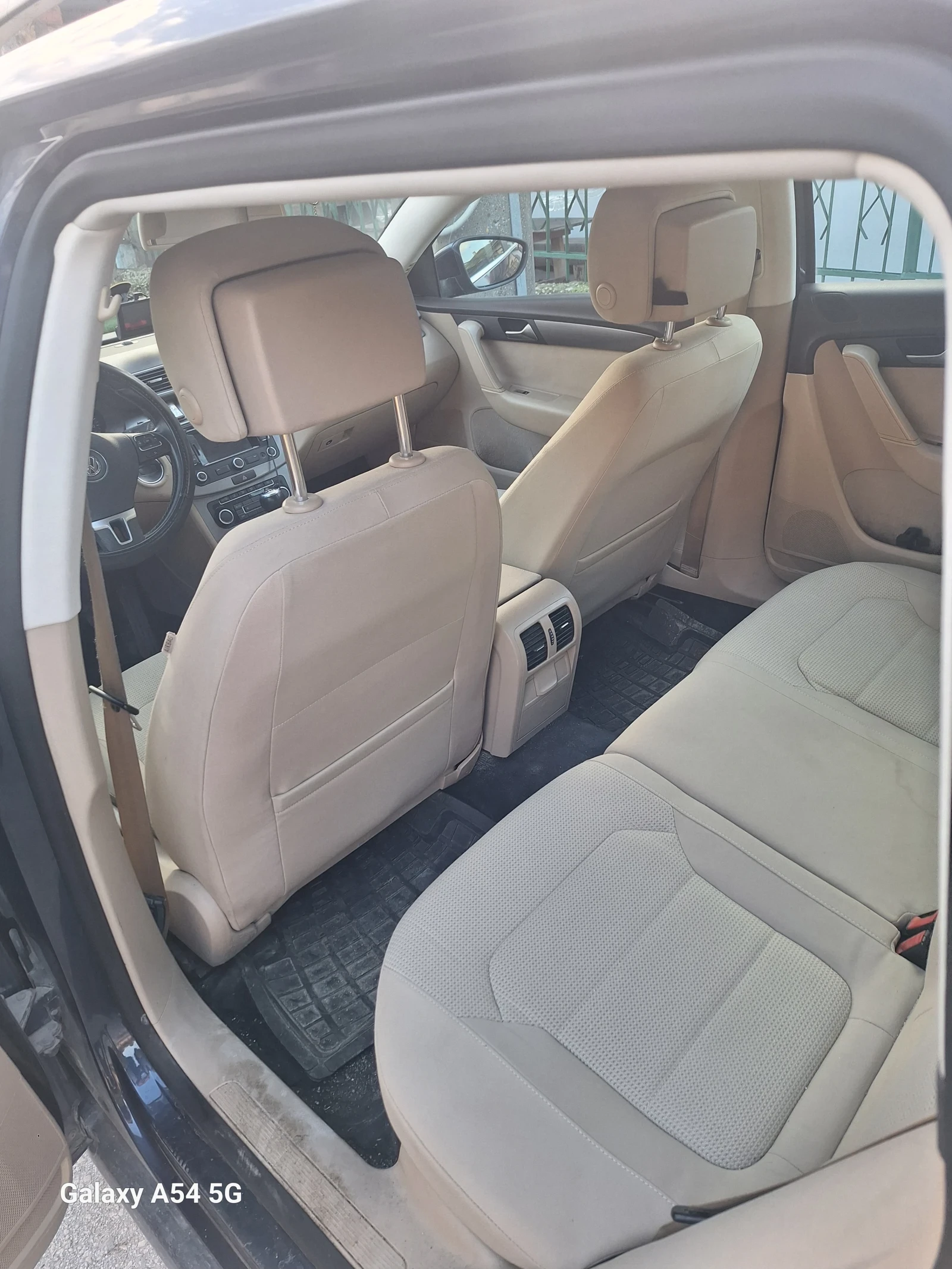 VW Passat  - изображение 2