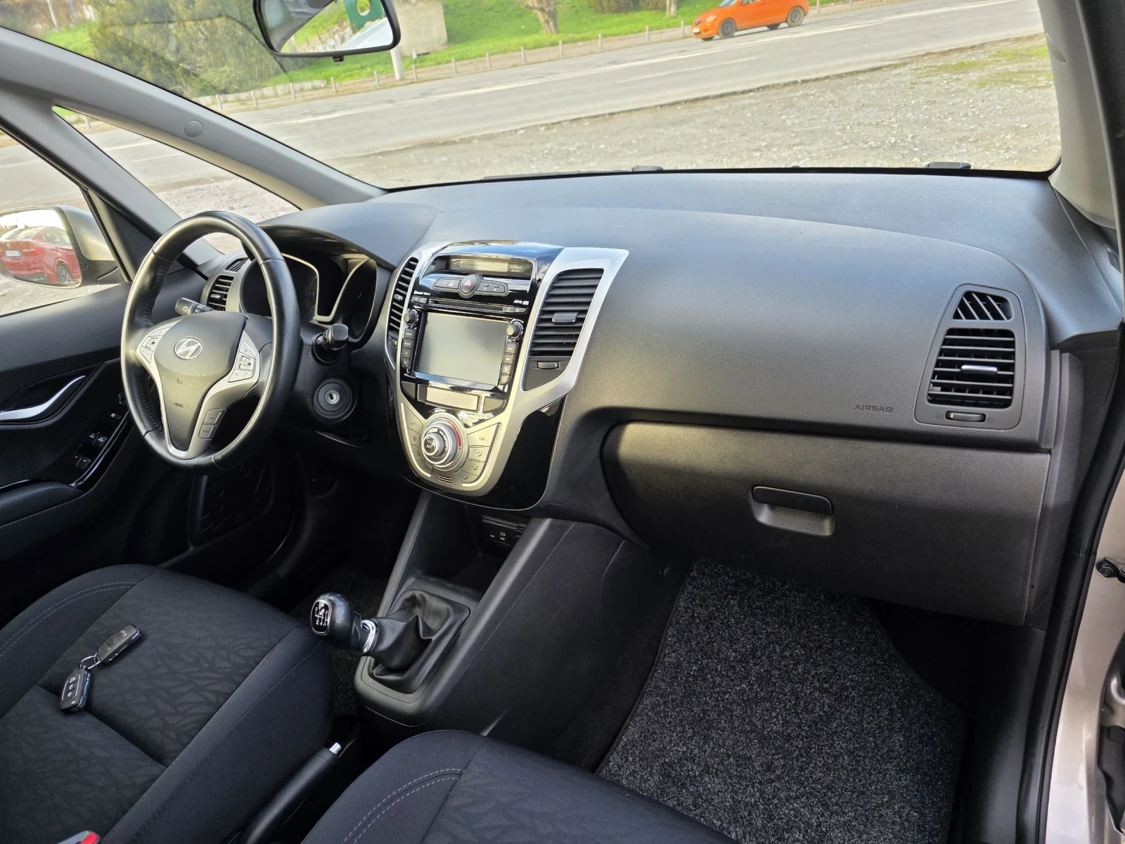 Hyundai Ix20 1.6 D EURO 6B  | Mobile.bg   11