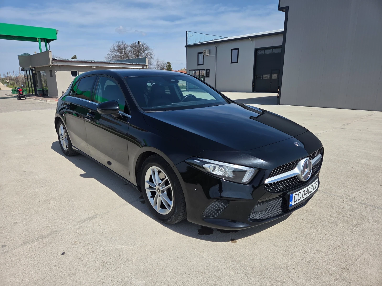 Mercedes-Benz A 180, снимка 3 - Автомобили и джипове - 54183915