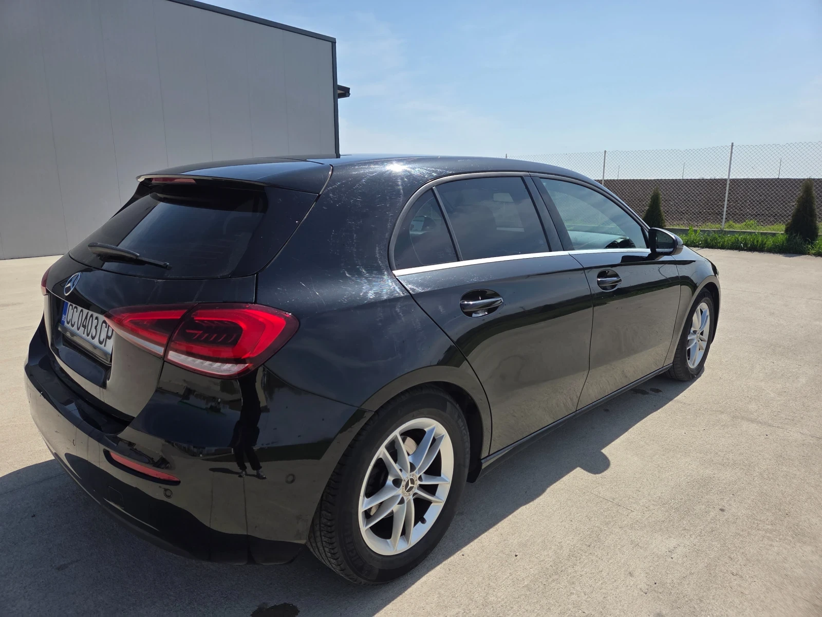 Mercedes-Benz A 180, снимка 4 - Автомобили и джипове - 54183915