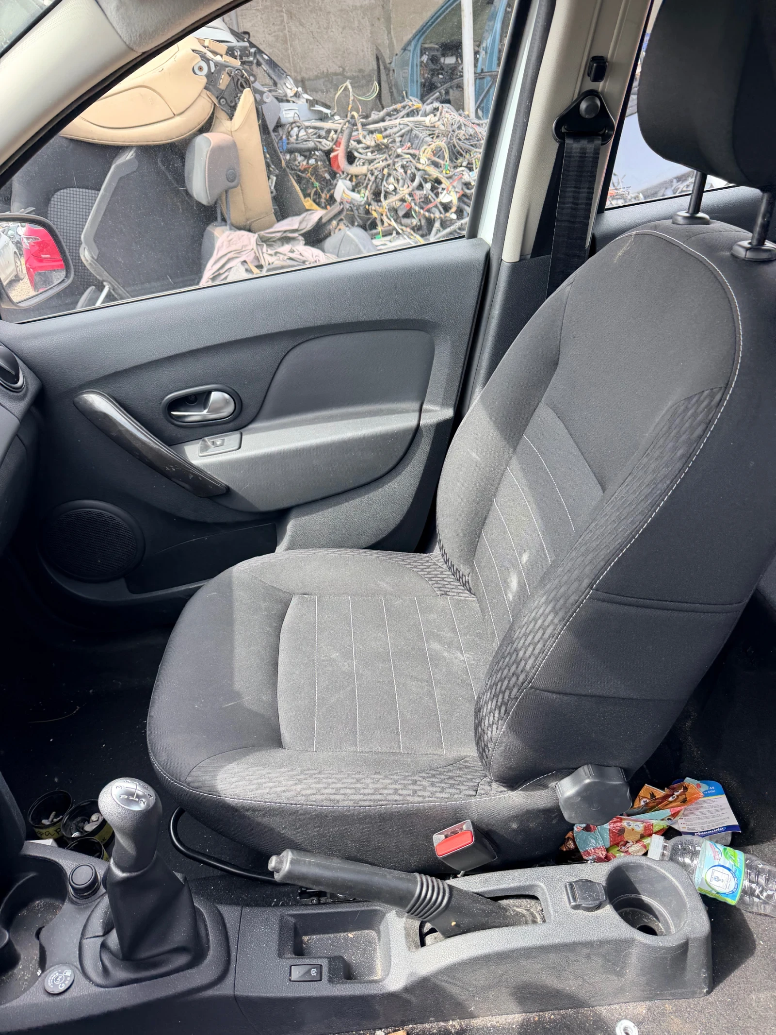 Dacia Sandero 1.0Tce H4DD460, снимка 9 - Автомобили и джипове - 54194218