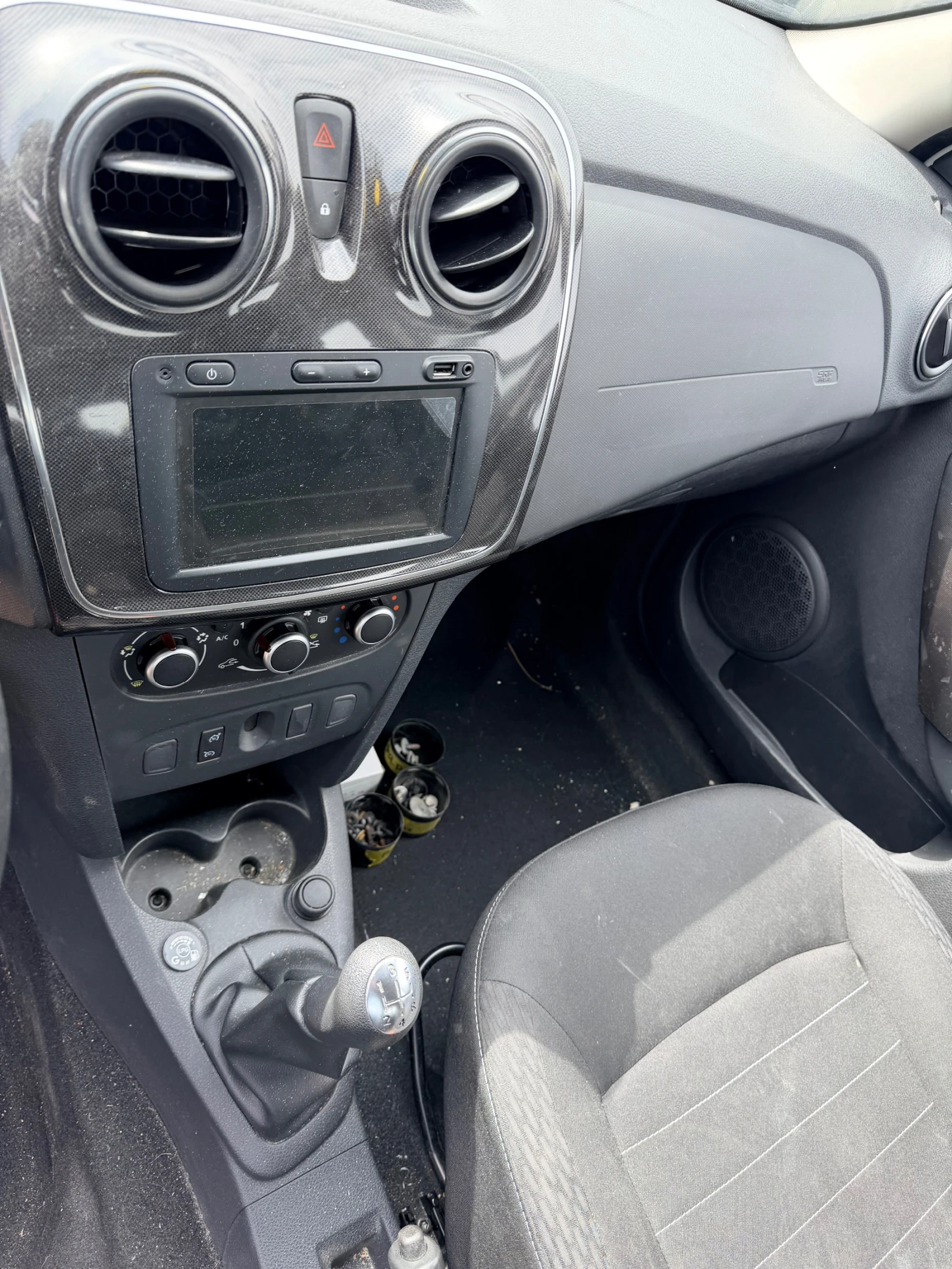 Dacia Sandero 1.0Tce H4DD460, снимка 8 - Автомобили и джипове - 54194218