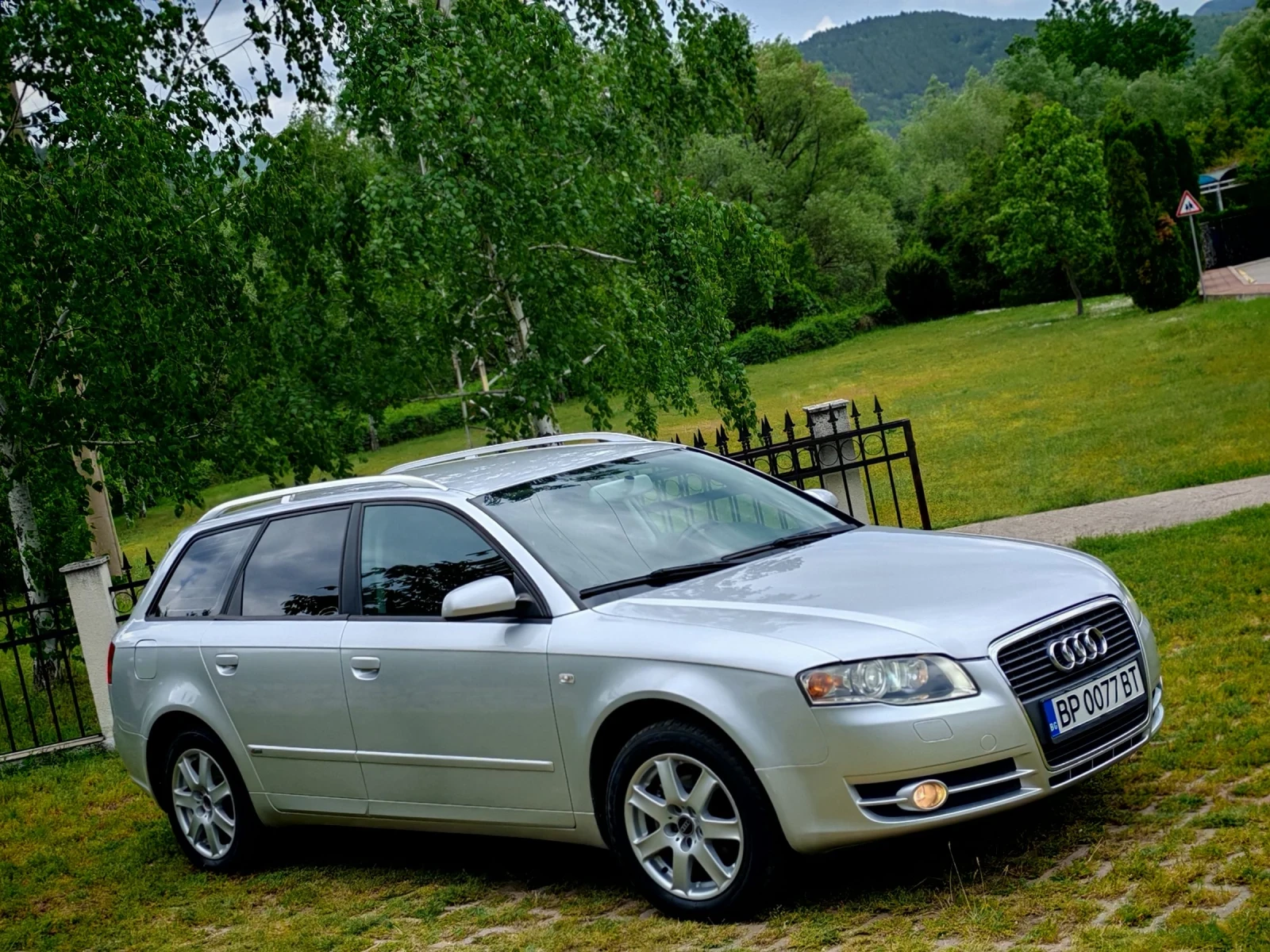 Audi A4 2.0TDI(140)* 6-СКОРОСТИ* BI-XENON* AVANT* , снимка 8 - Автомобили и джипове - 54511923