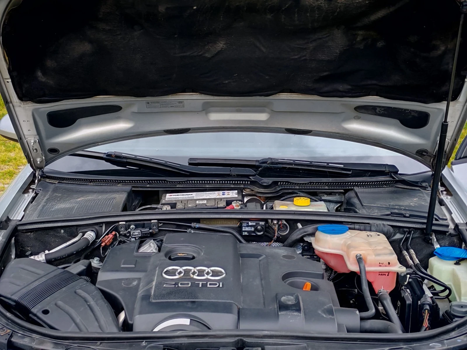 Audi A4 2.0TDI(140)* 6-СКОРОСТИ* BI-XENON* AVANT* , снимка 17 - Автомобили и джипове - 54511923