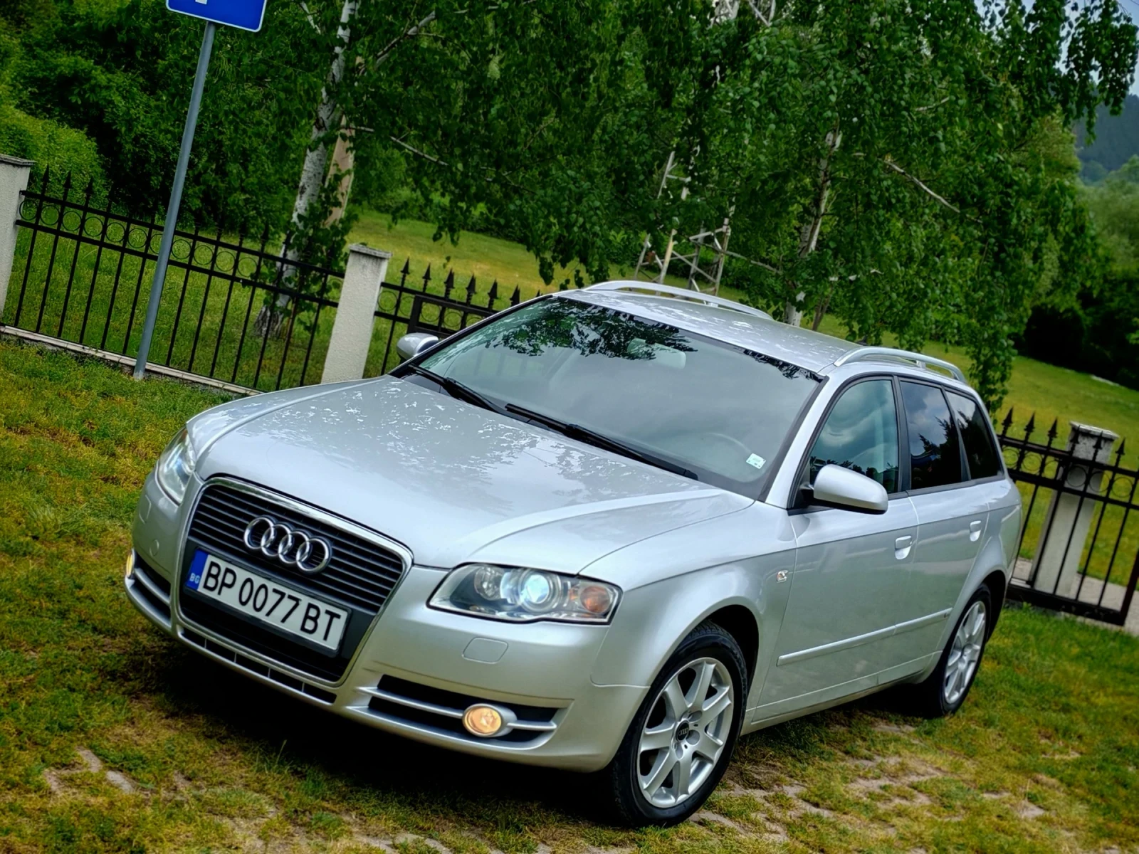 Audi A4 2.0TDI(140)* 6-СКОРОСТИ* BI-XENON* AVANT* , снимка 2 - Автомобили и джипове - 54511923