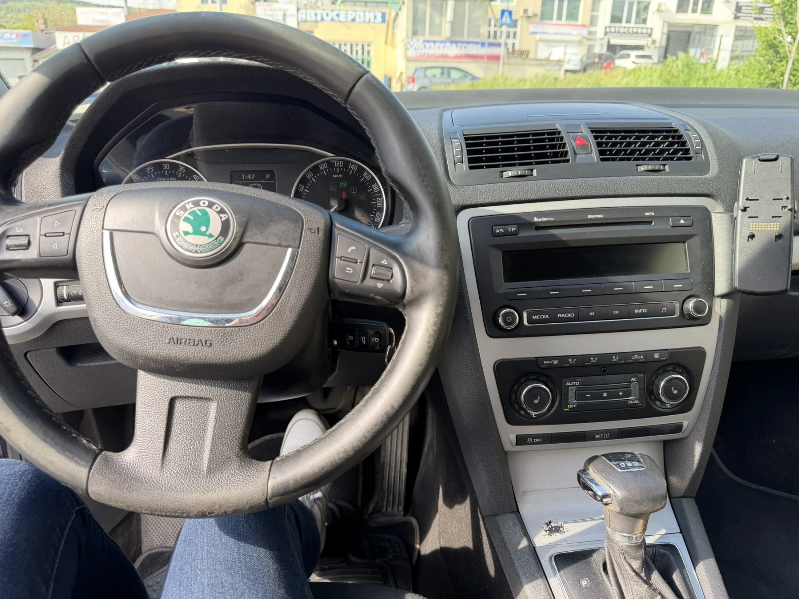 Skoda Octavia, снимка 9 - Автомобили и джипове - 54563646