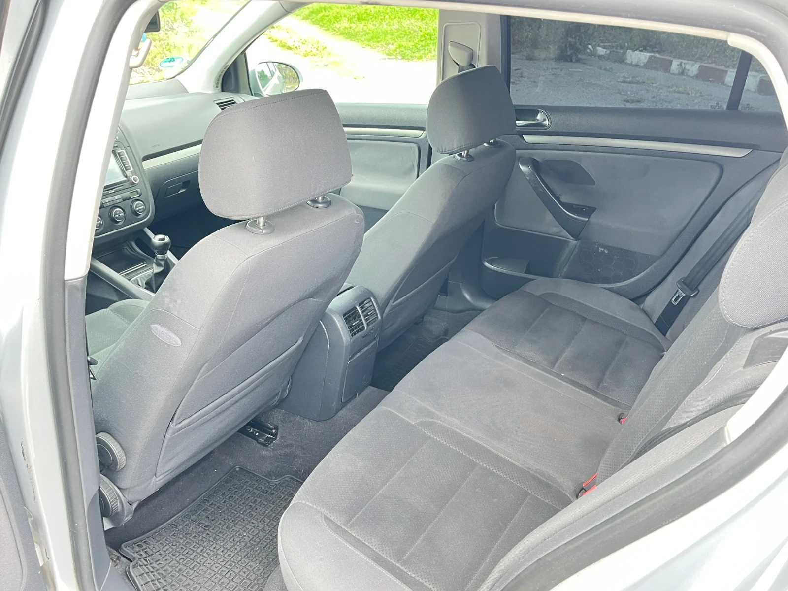 VW Golf 2.0TDI/6/СК/2005/Г, снимка 13 - Автомобили и джипове - 54617761