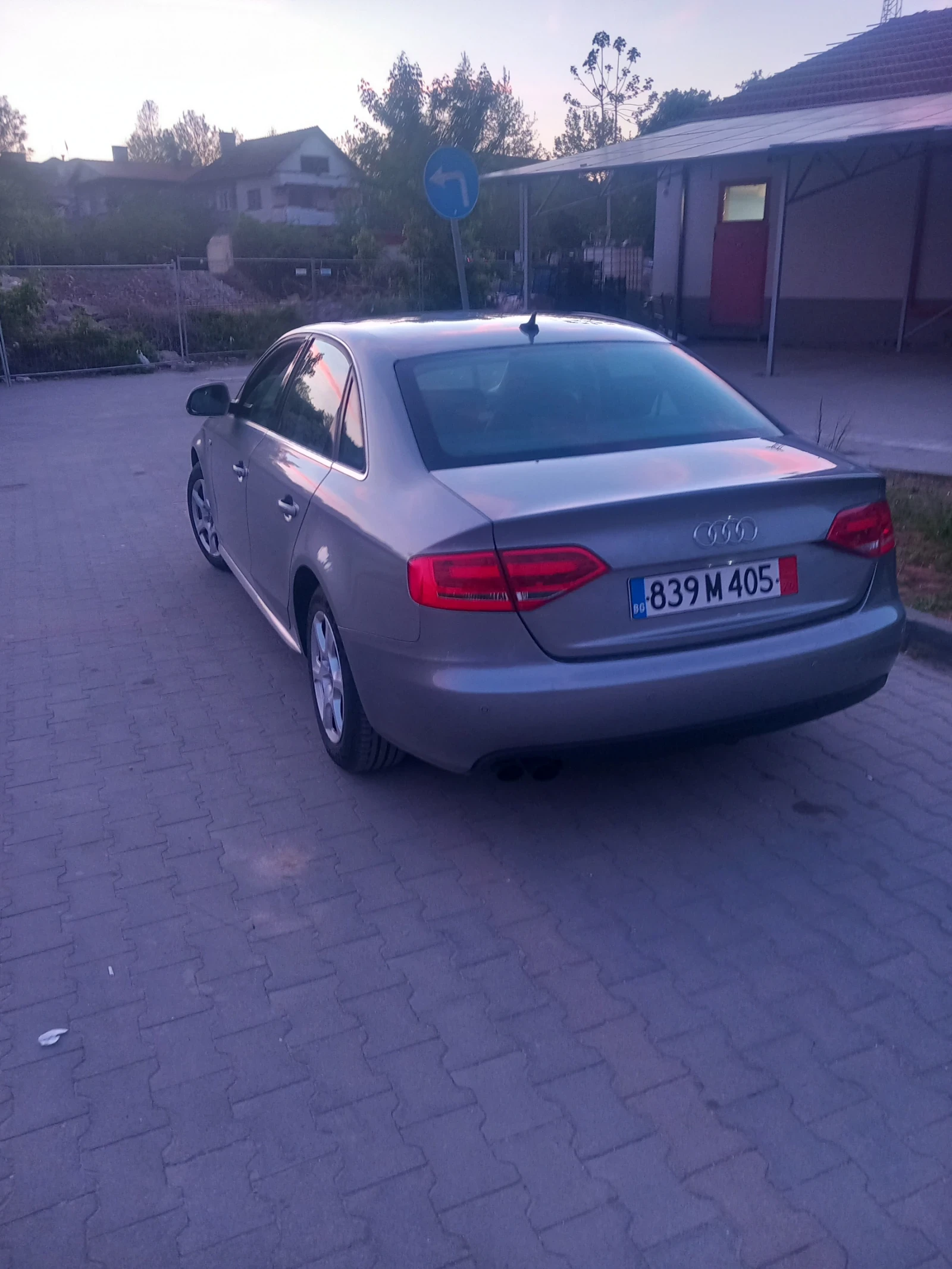 Audi A4, снимка 4 - Автомобили и джипове - 54668429