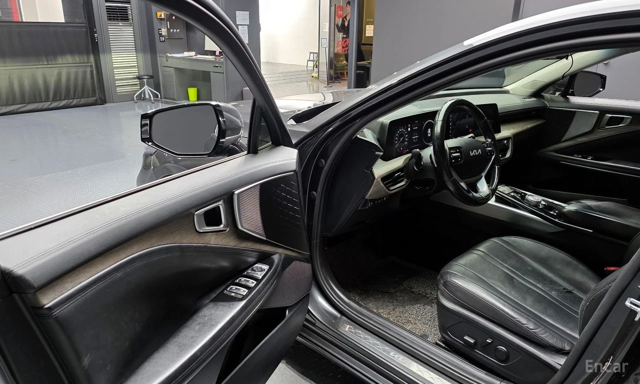 Kia K8 3.5* LPG* ПОДГРЕВ* ОБДУХВАНЕ* LANE* ASSIST* , снимка 5 - Автомобили и джипове - 55097772