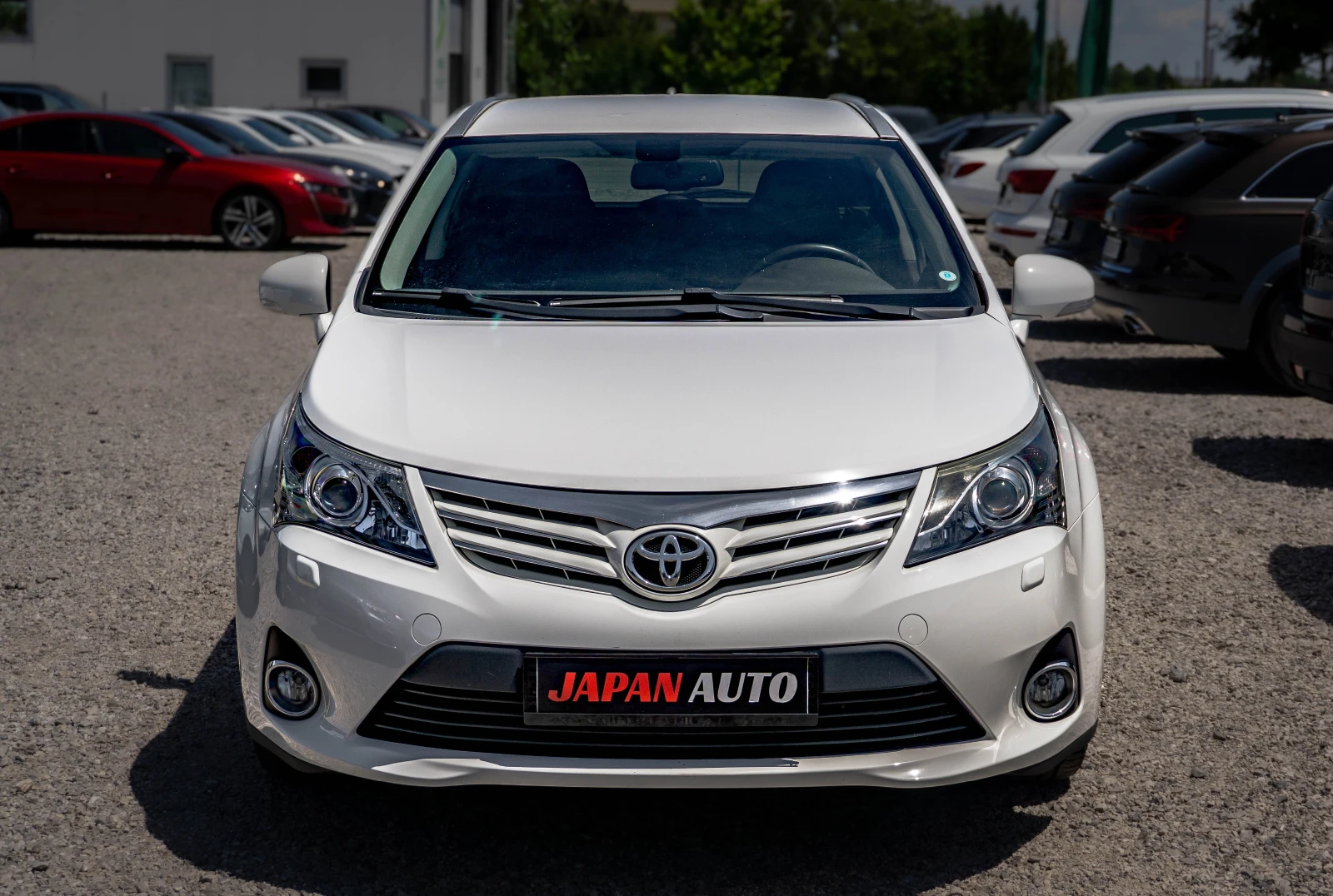 Toyota Avensis 1.8 бензин 147к.с. Face! ТОП! С ГАРАНЦИЯ! , снимка 2 - Автомобили и джипове - 55298491