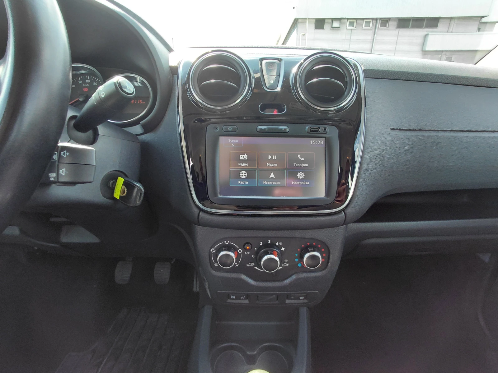 Dacia Dokker 1.5 dCi/95к.с/Stepway, снимка 10 - Автомобили и джипове - 55616043