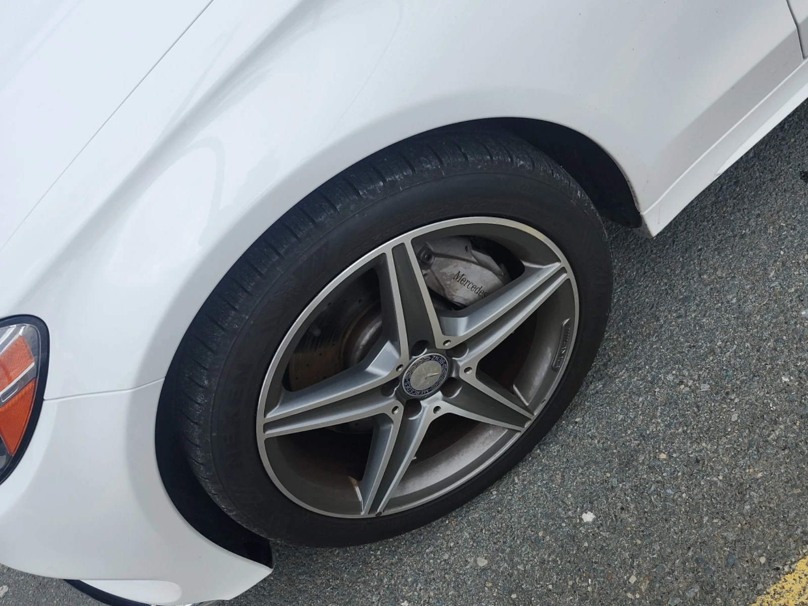 Mercedes-Benz C 300 АМГ ПАКЕ/ 4matic/CARFAX /ФИНАНСИРАНЕ, снимка 4 - Автомобили и джипове - 56013226