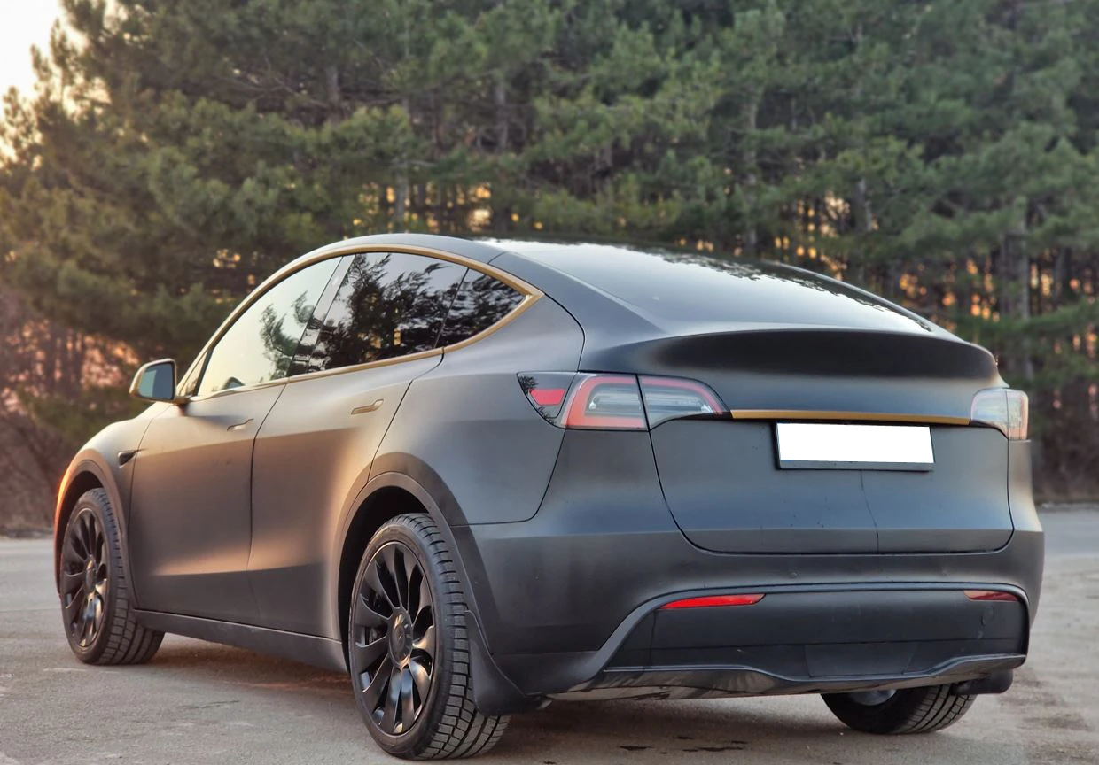 Tesla Model Y  4�4 Long Range  ���������� | Mobile.bg � ����������� 10