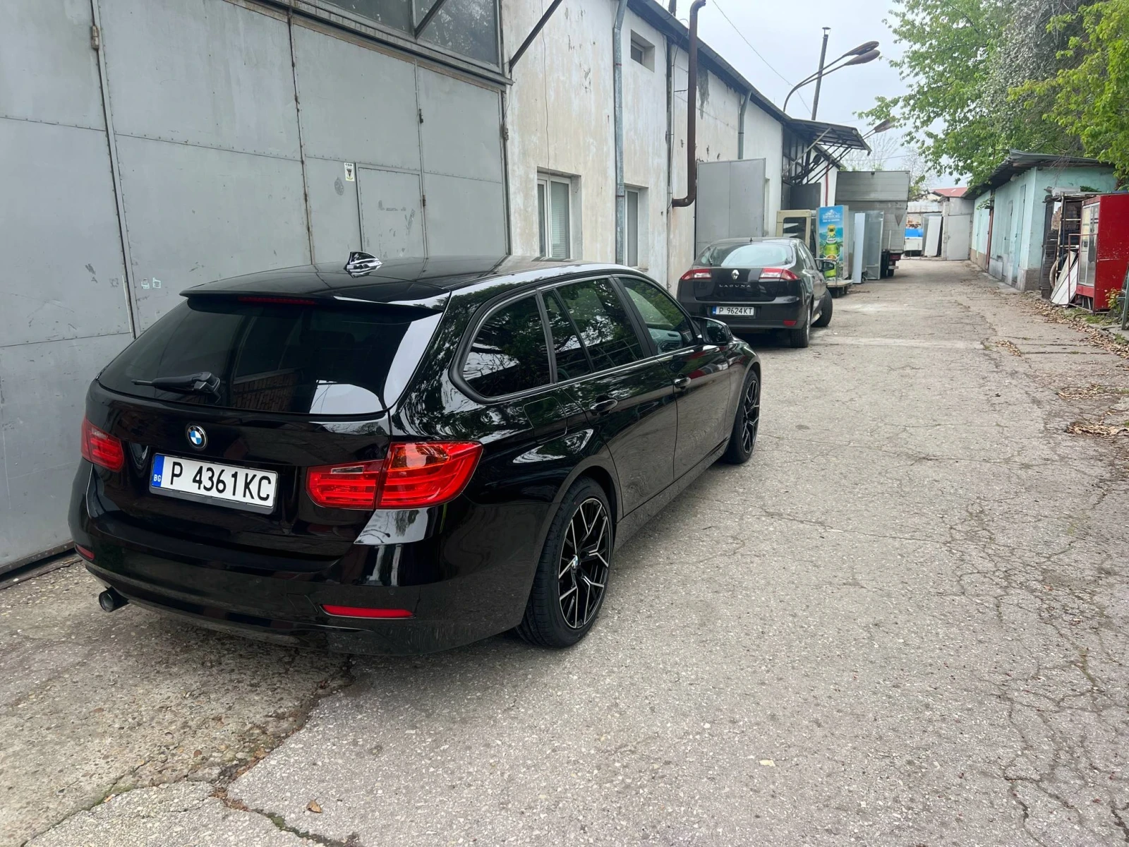 BMW 318, снимка 2 - Автомобили и джипове - 56145330