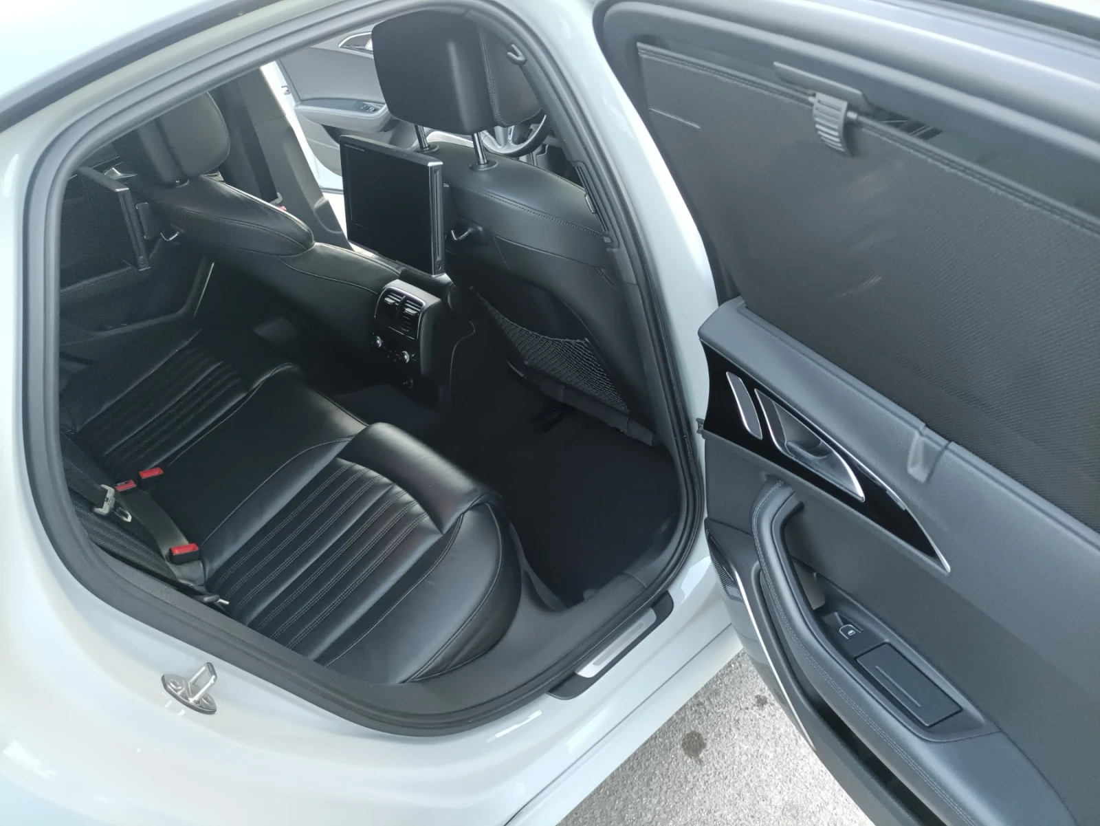 Audi A6 C7 3.0 BITDI FULL, снимка 9 - Автомобили и джипове - 56267355