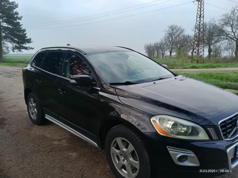 Volvo XC60 D5 AWD , снимка 7 - Автомобили и джипове - 52586545
