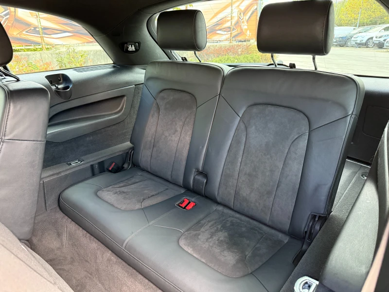 Audi Q7 3.0d 245 к.с. 7-места/ГАРАНЦИЯ ОТ КЕНТАВЪР, снимка 10 - Автомобили и джипове - 51902351