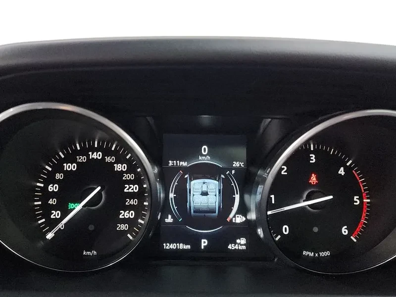 Land Rover Range Rover Sport 3.0, снимка 8 - Автомобили и джипове - 54500105