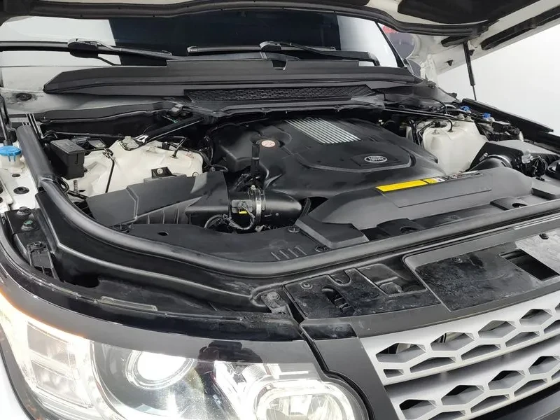 Land Rover Range Rover Sport 3.0, снимка 6 - Автомобили и джипове - 54500105