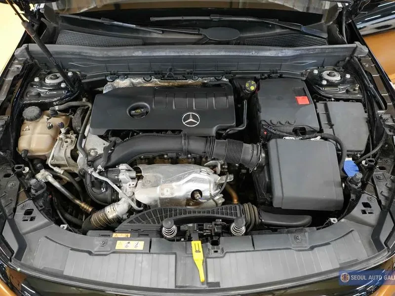 Mercedes-Benz GLB 250 4MATIC, снимка 6 - Автомобили и джипове - 55790292