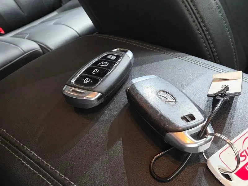 Hyundai Santa fe 2.0 2WD EXCLUSIVE, снимка 15 - Автомобили и джипове - 55801176