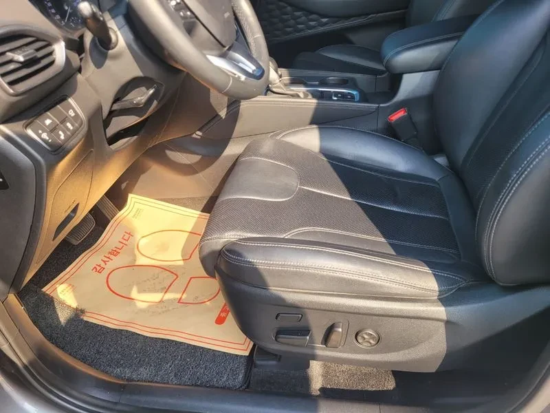 Hyundai Santa fe 2.0 - САМО 30% АВАНС, снимка 14 - Автомобили и джипове - 56307620