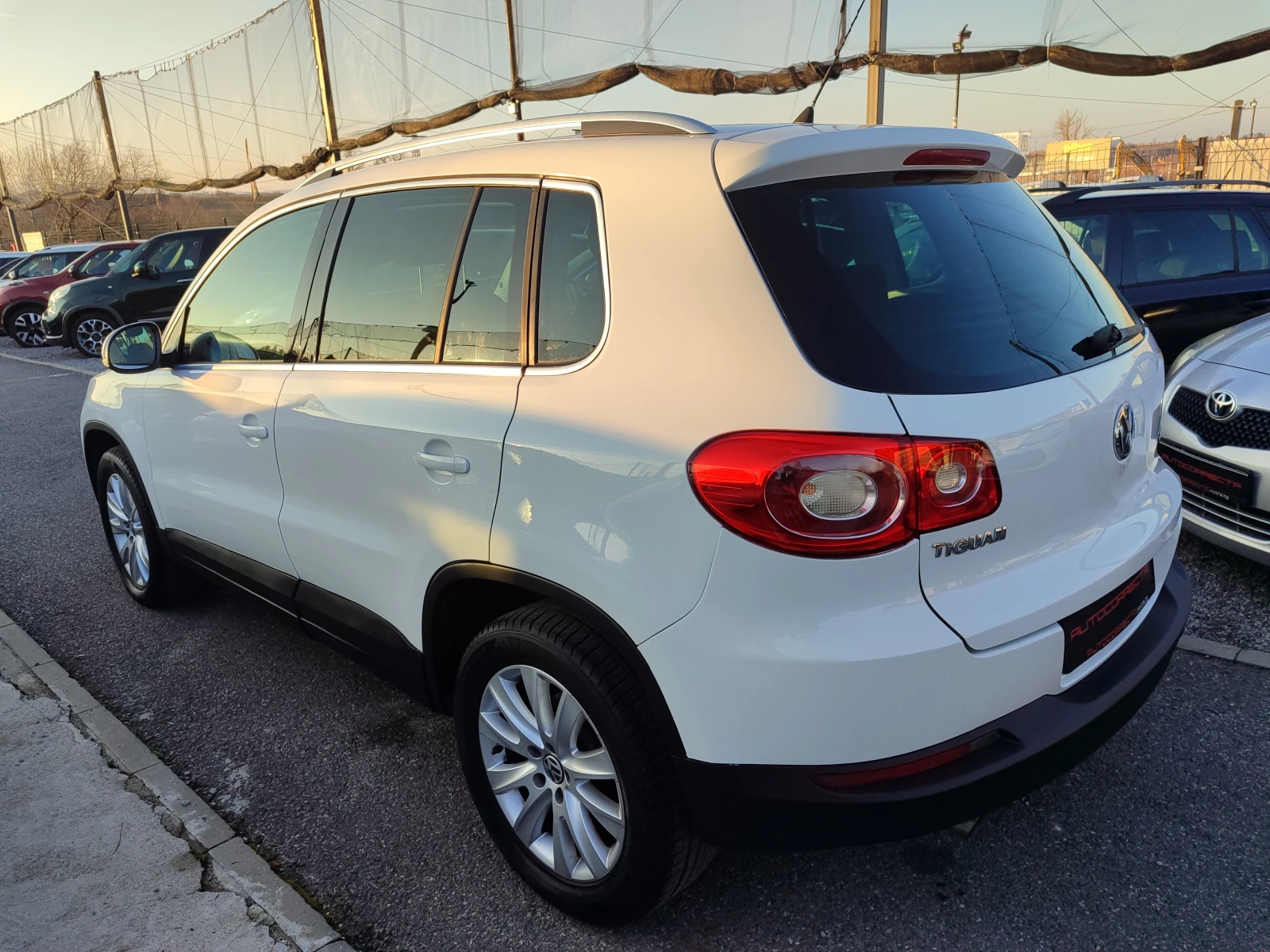 VW Tiguan 2.0TDI 4Motion 6c.k - изображение 6