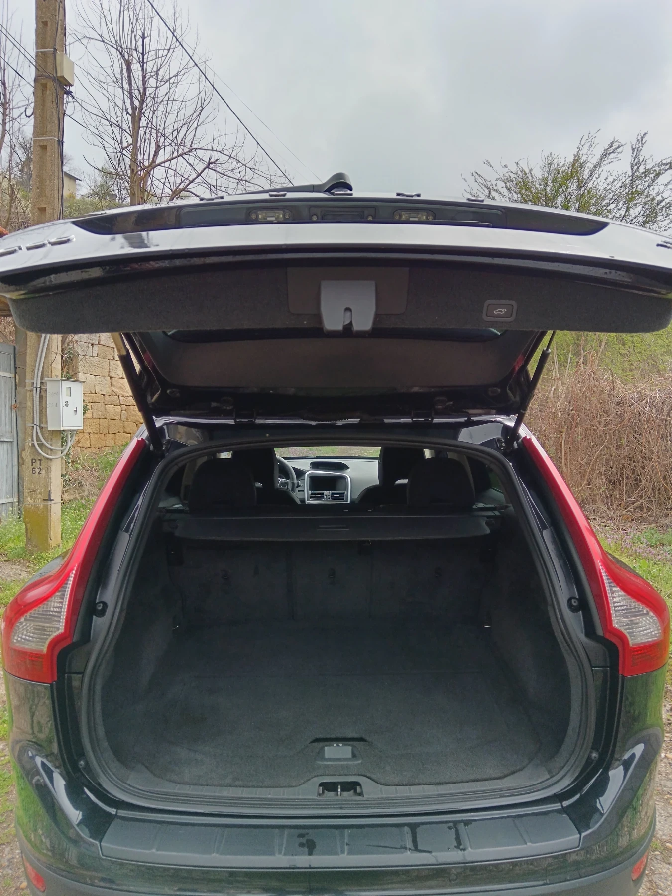 Volvo XC60 D5 AWD  | Mobile.bg   15