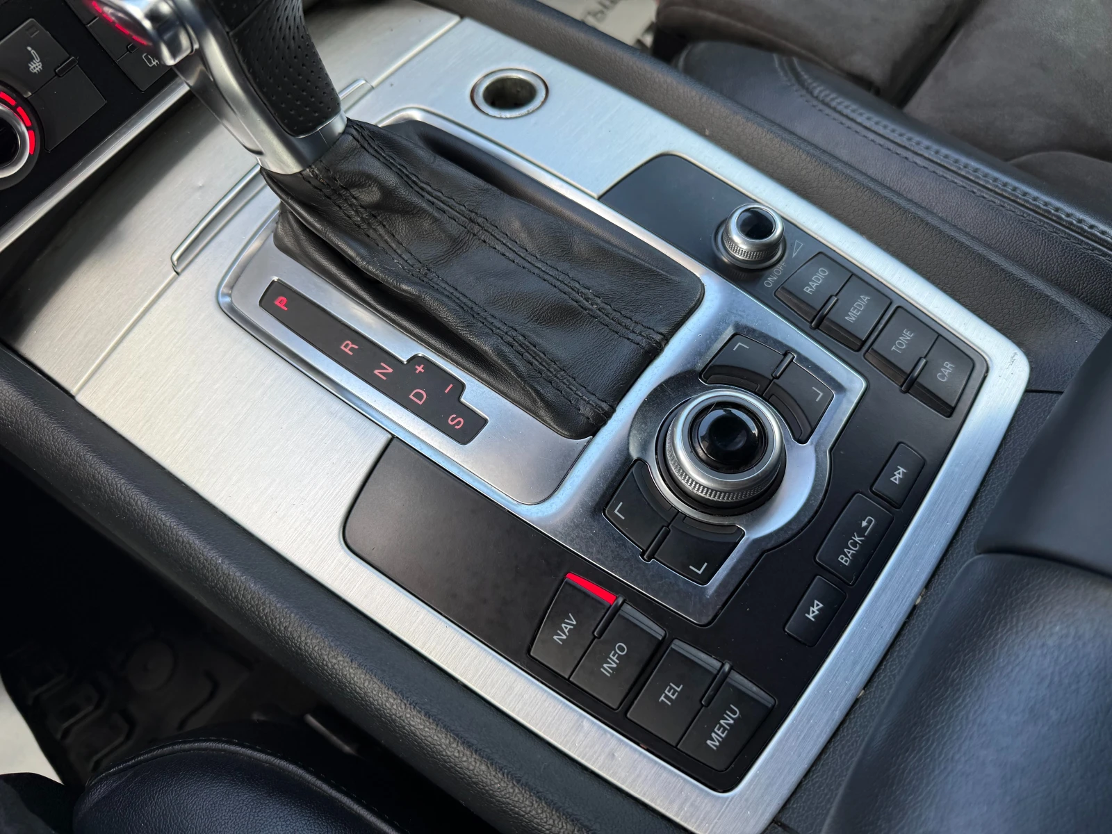 Audi Q7 3.0d 245 .. 7- | Mobile.bg   12