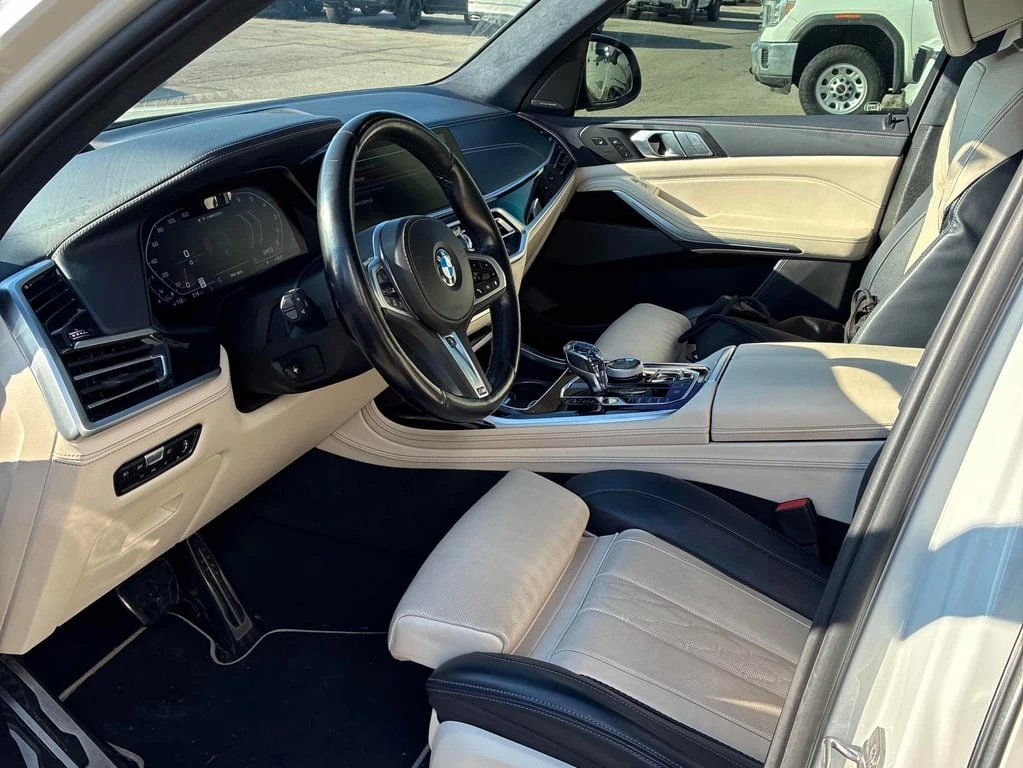 BMW X7  M50i 2022 * CARFAX *    | Mobile.bg   7