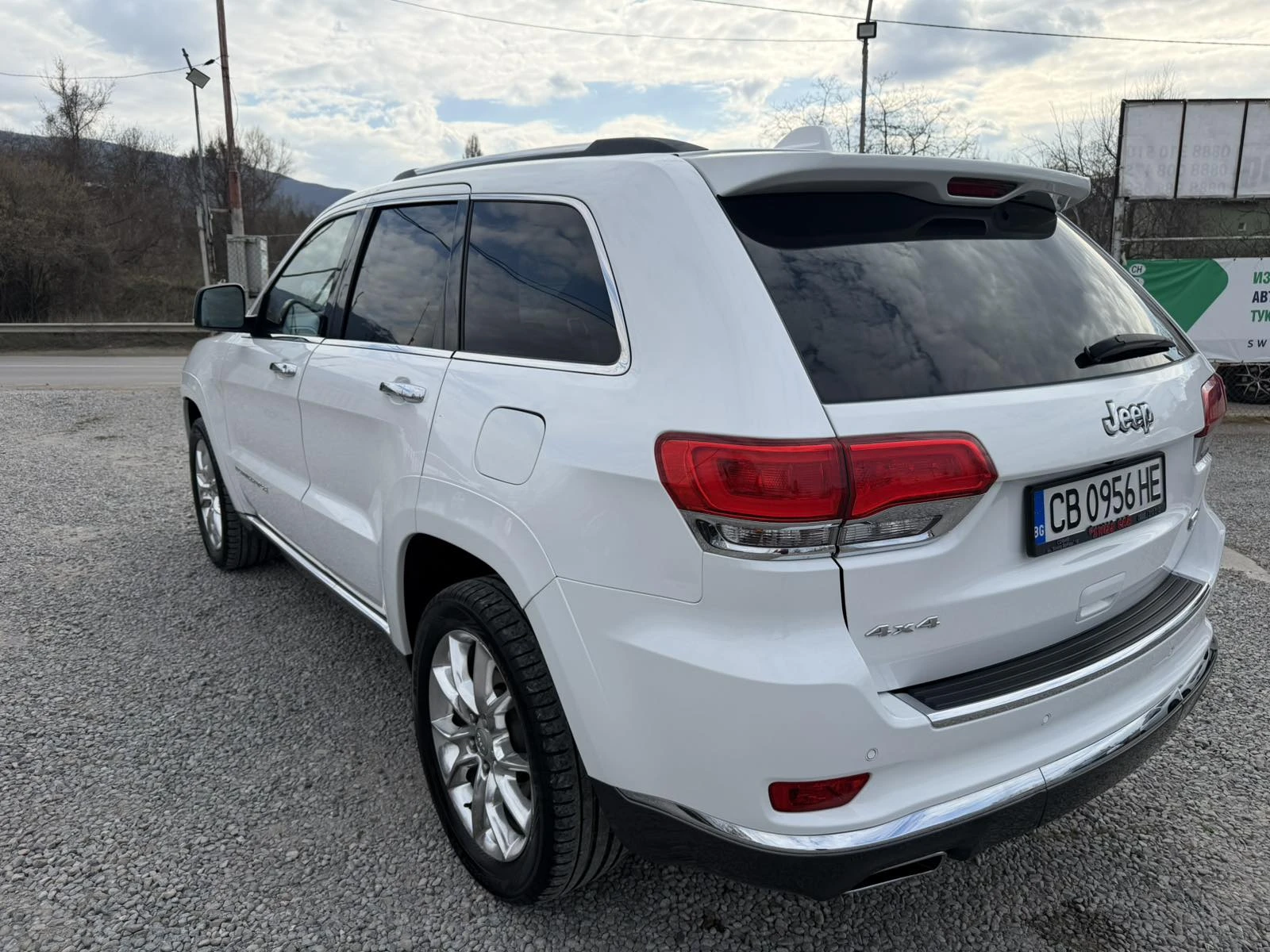 Jeep Grand cherokee 3.6I/ГАЗОВА УРЕДБА/SUMMIT, снимка 7 - Автомобили и джипове - 53978286