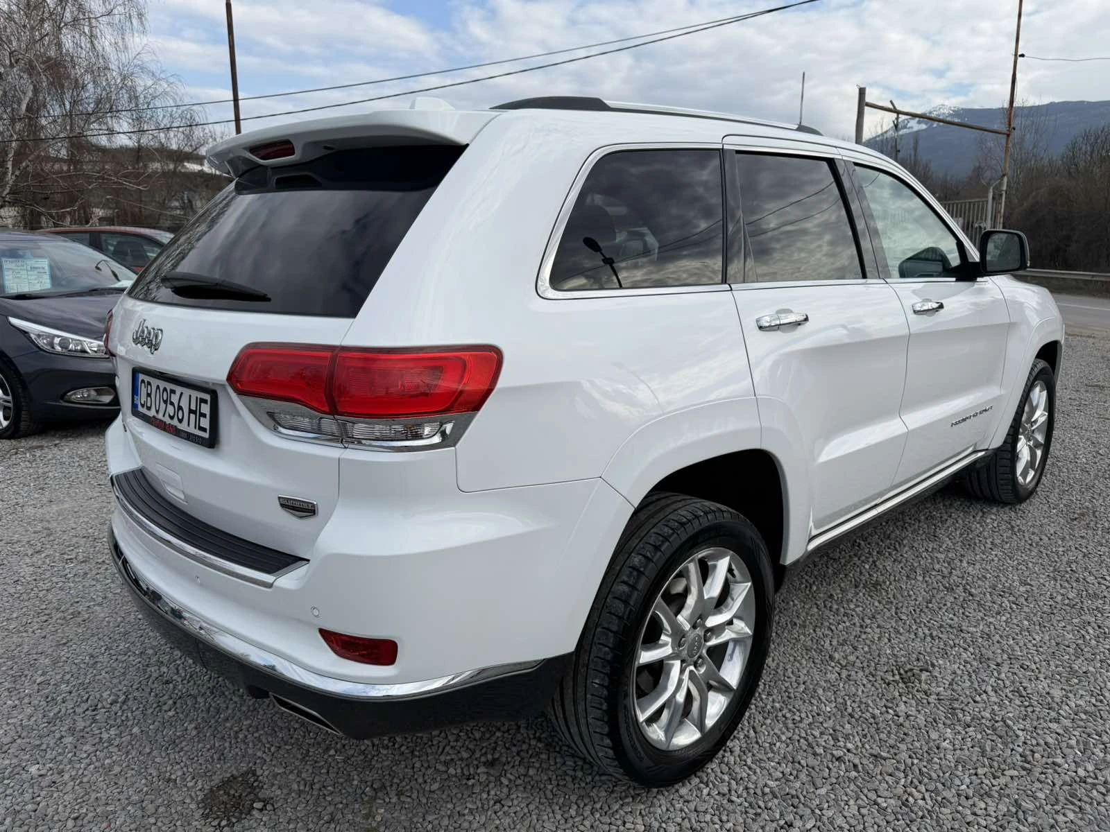 Jeep Grand cherokee 3.6I/ГАЗОВА УРЕДБА/SUMMIT, снимка 5 - Автомобили и джипове - 53978286