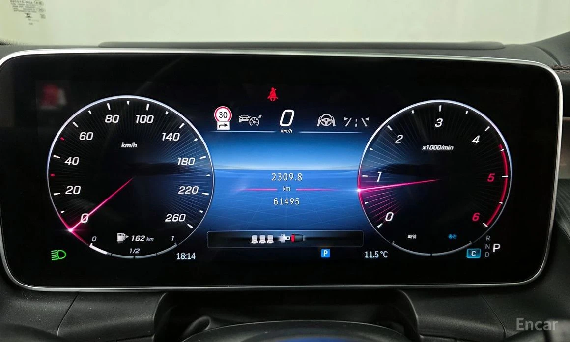 Mercedes-Benz GLC 220 4MATIC* ПАНОРАМА* ПОДГРЕВ* КАМЕРИ* 360* , снимка 10 - Автомобили и джипове - 54100754